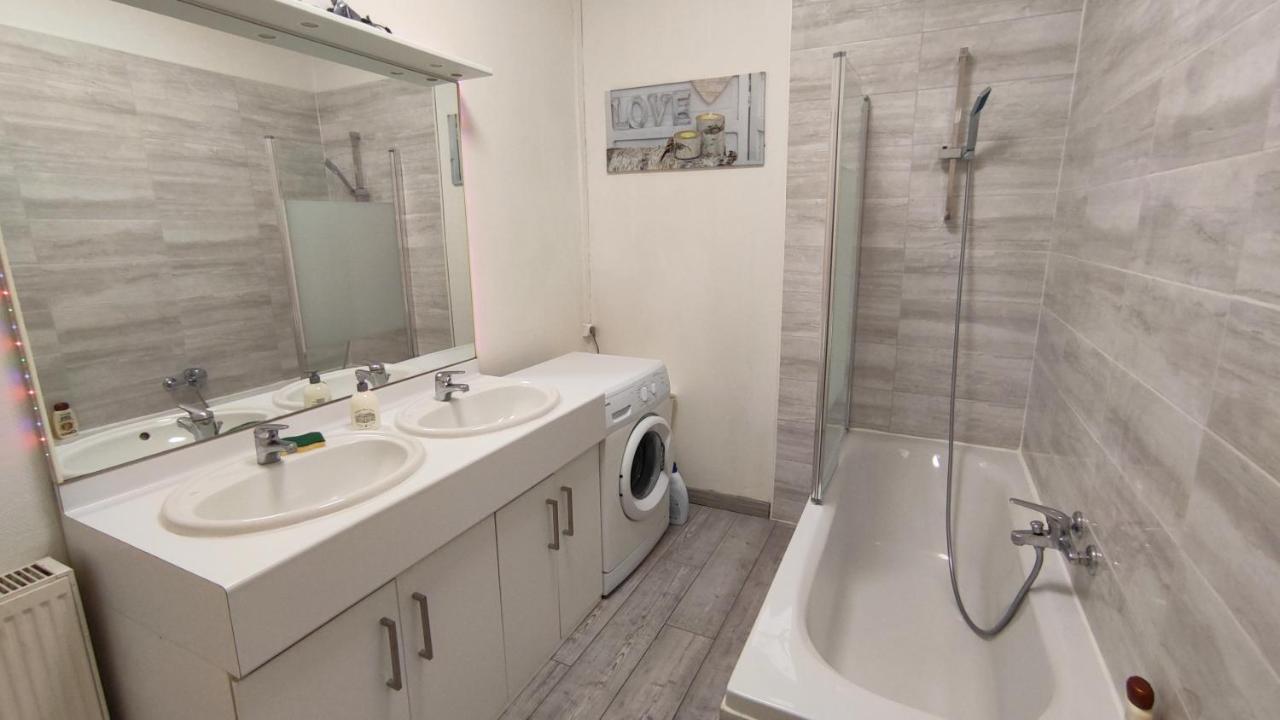 Cocooning Logement Entier Parking Gratuit Algrange Exterior photo